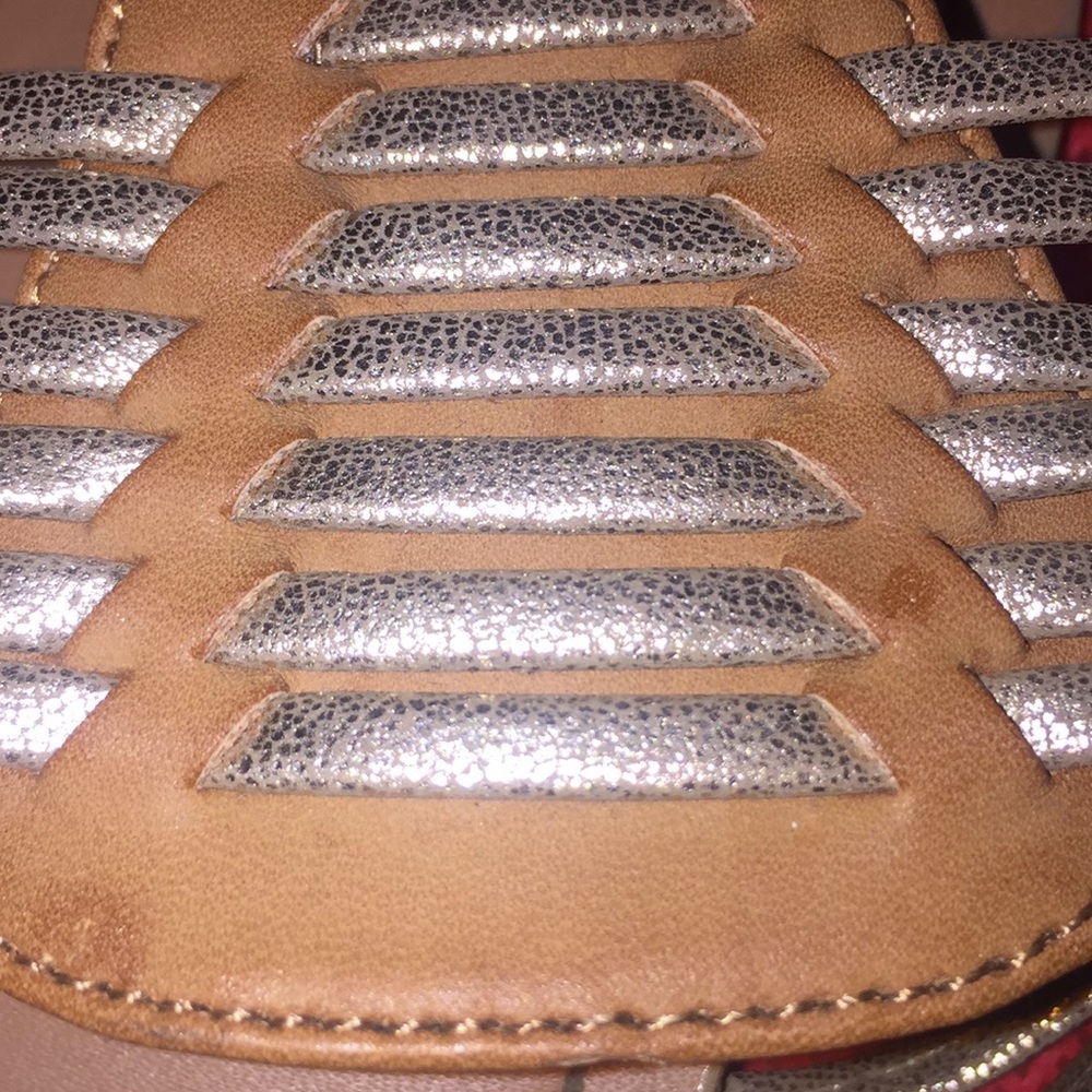 DV Sandals - Picture 4 of 5